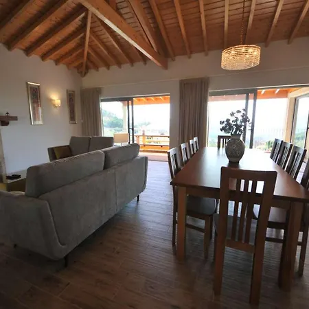 Superb 4 Bedrooms Arrincao Sauna * Ponte de Lima